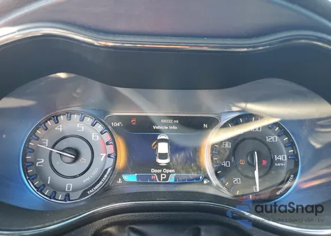 2015 Chrysler 200 S из США, поврежденный, VIN 1C3CCCBB3FN667567